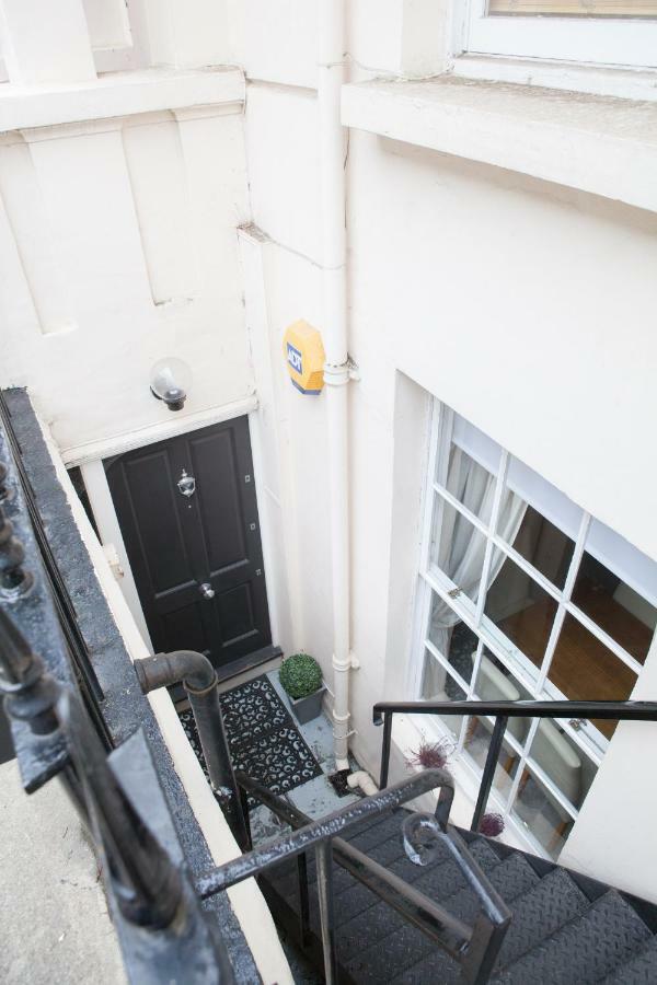 Victoria Station Apartment London Exterior photo