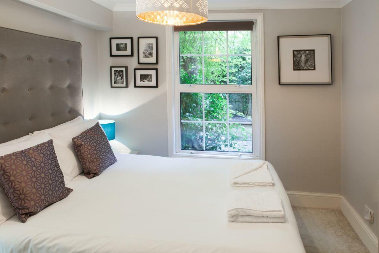 Victoria Station Apartment London Exterior photo