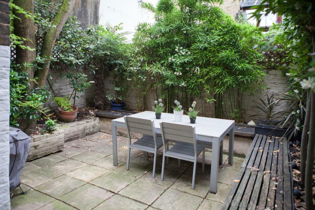 Victoria Station Apartment London Exterior photo